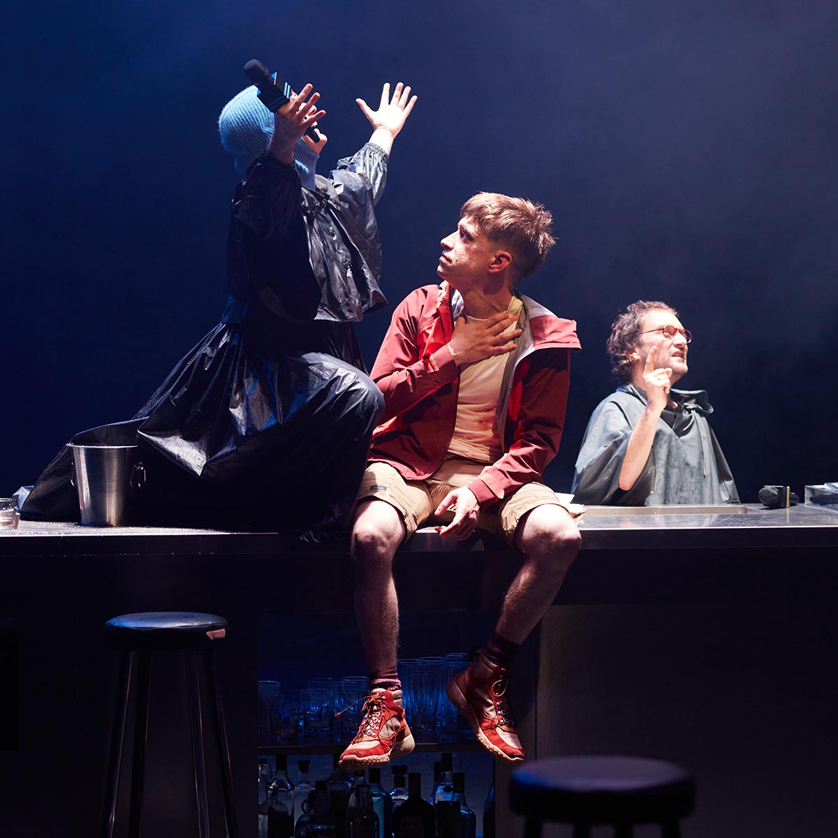 Cuidado de salud mental, terapia psicológica, atención psiquiátrica, bienestar emocional, psicoterapia, psicología clínica, especialista en salud mental, tratamiento psicológico, apoyo emocional, equilibrio mental, salud mental en adultos.